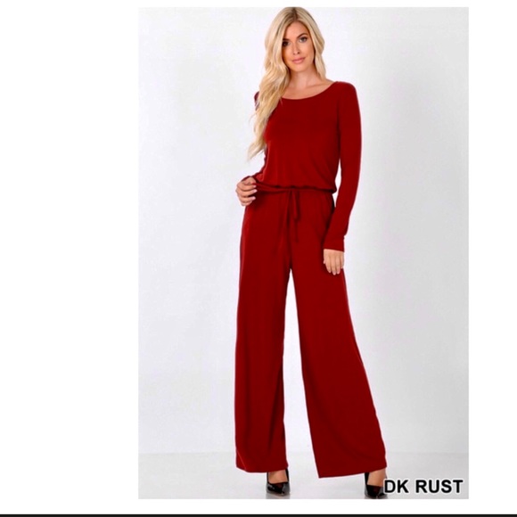 NEW CHIC JUMPSUIT!!! - Picture 2 of 3